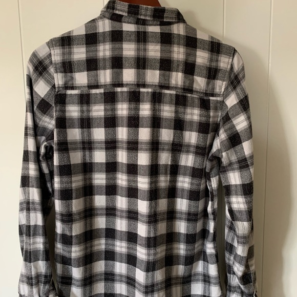 Checkered flannel top - Picture 3 of 3
